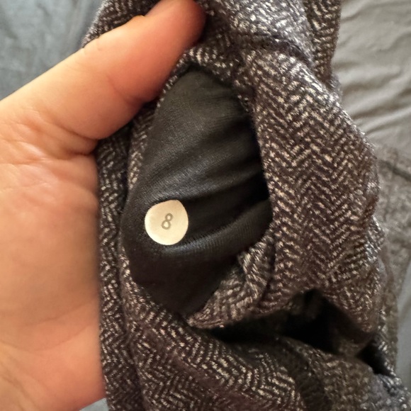 Lululemon wunder under pants herringbone size 8 EUC - Picture 2 of 3